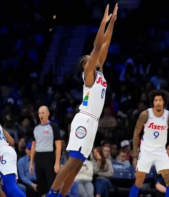 星空体育官网下载入口-76人绝杀时刻，迎来胜利点燃赛场，国王迎来胜利！